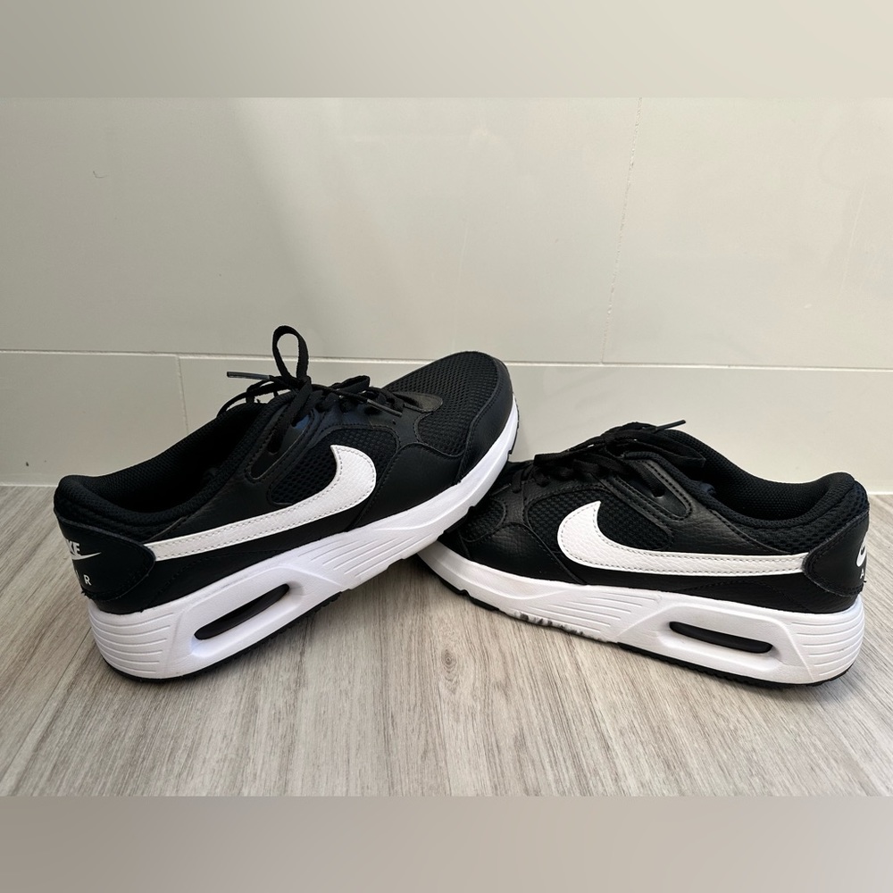 Nike women’s shoes